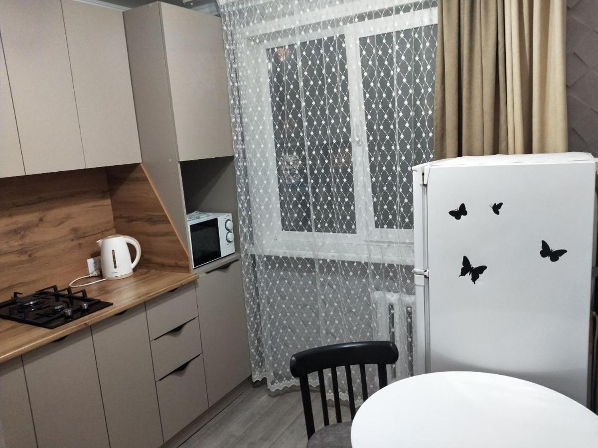 Ауэзова Apartment Petropavlovsk Bagian luar foto